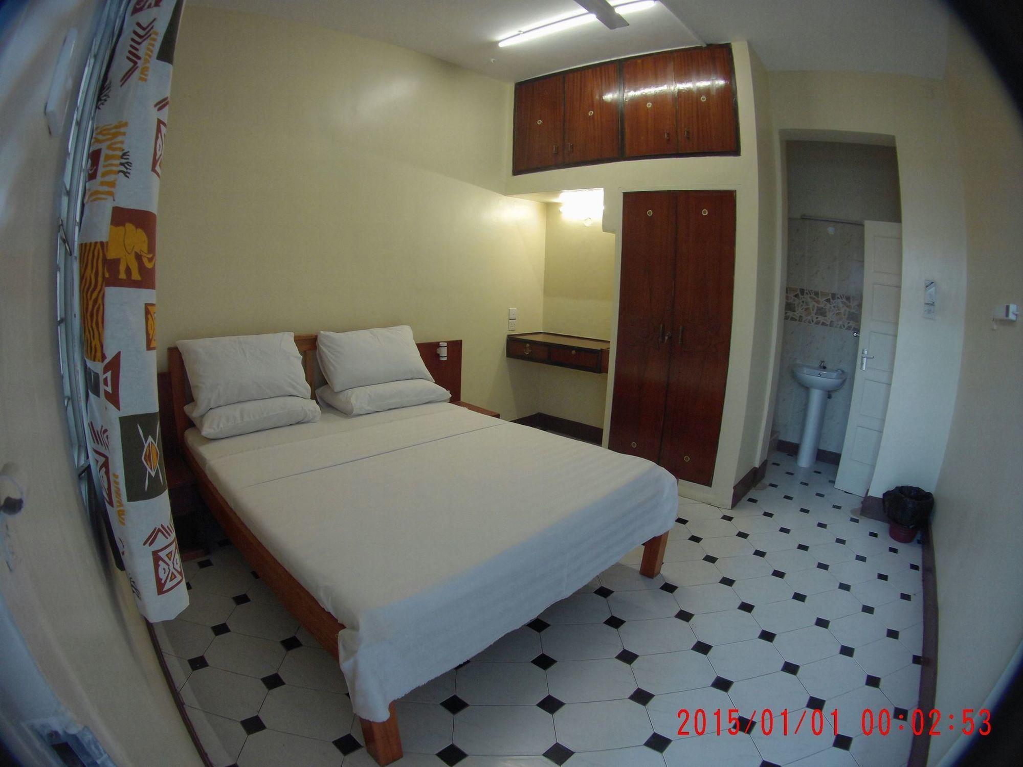 Marigold Guest House Mombasa Exteriör bild