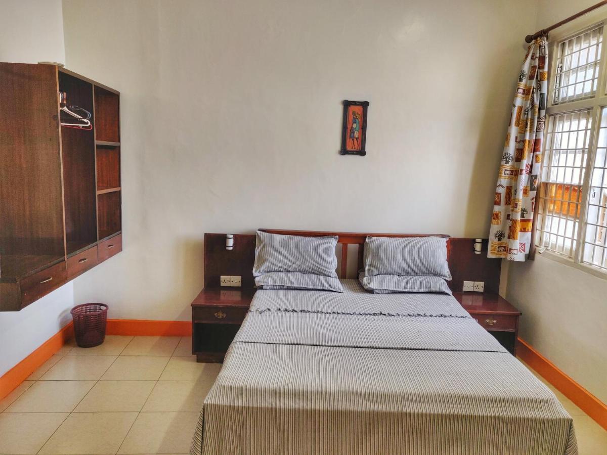 Marigold Guest House Mombasa Exteriör bild