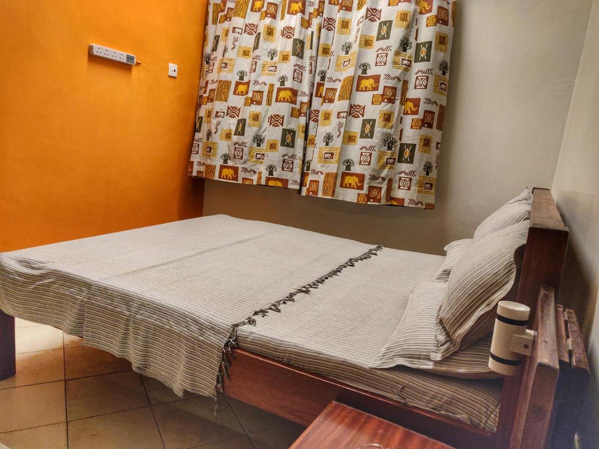 Marigold Guest House Mombasa Exteriör bild